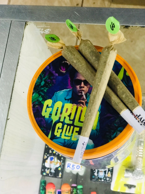 Pre-Roll                                                  Gorilla Glue