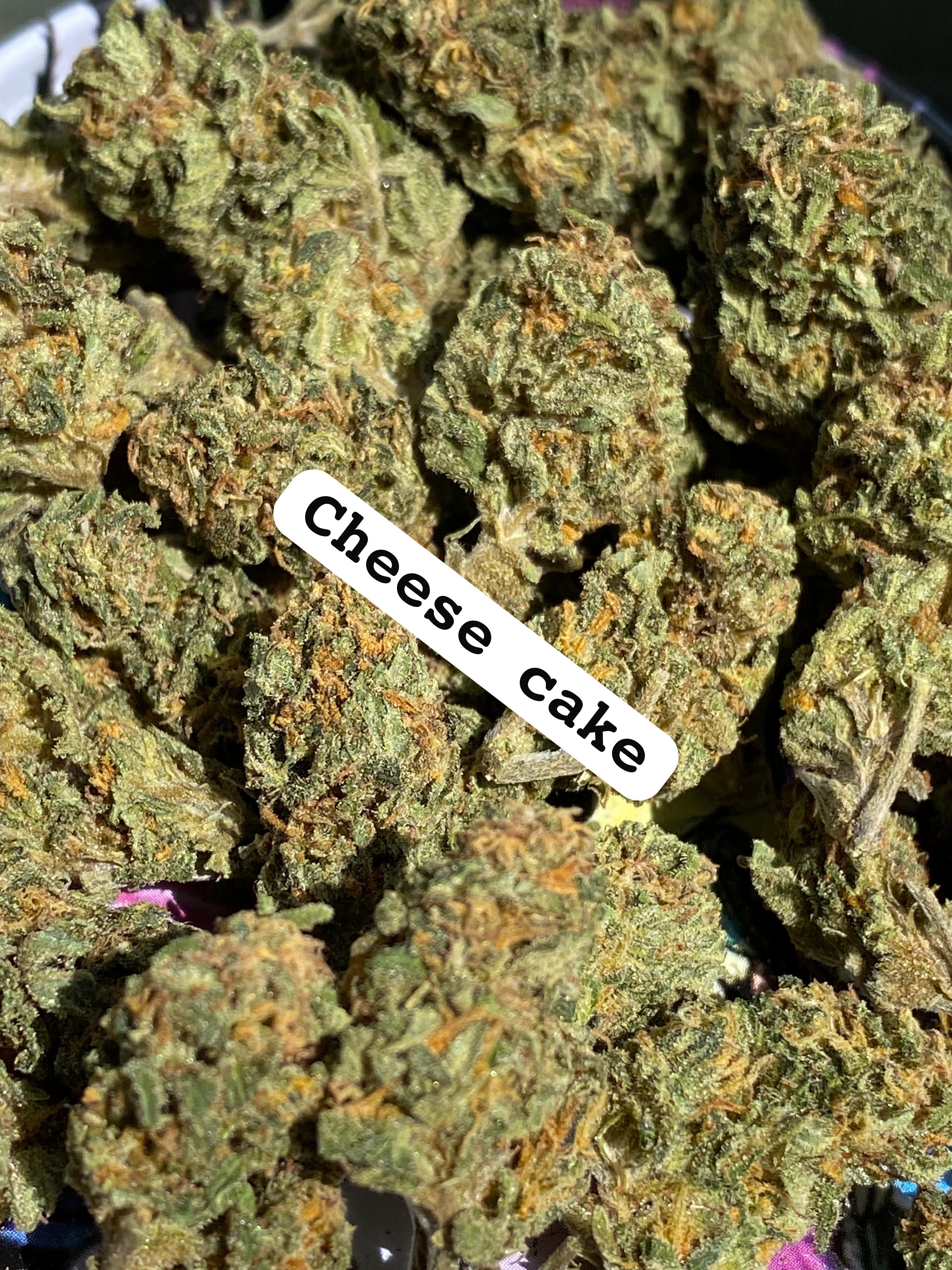 CHEESECAKE STRAIN                          Cannabis palace